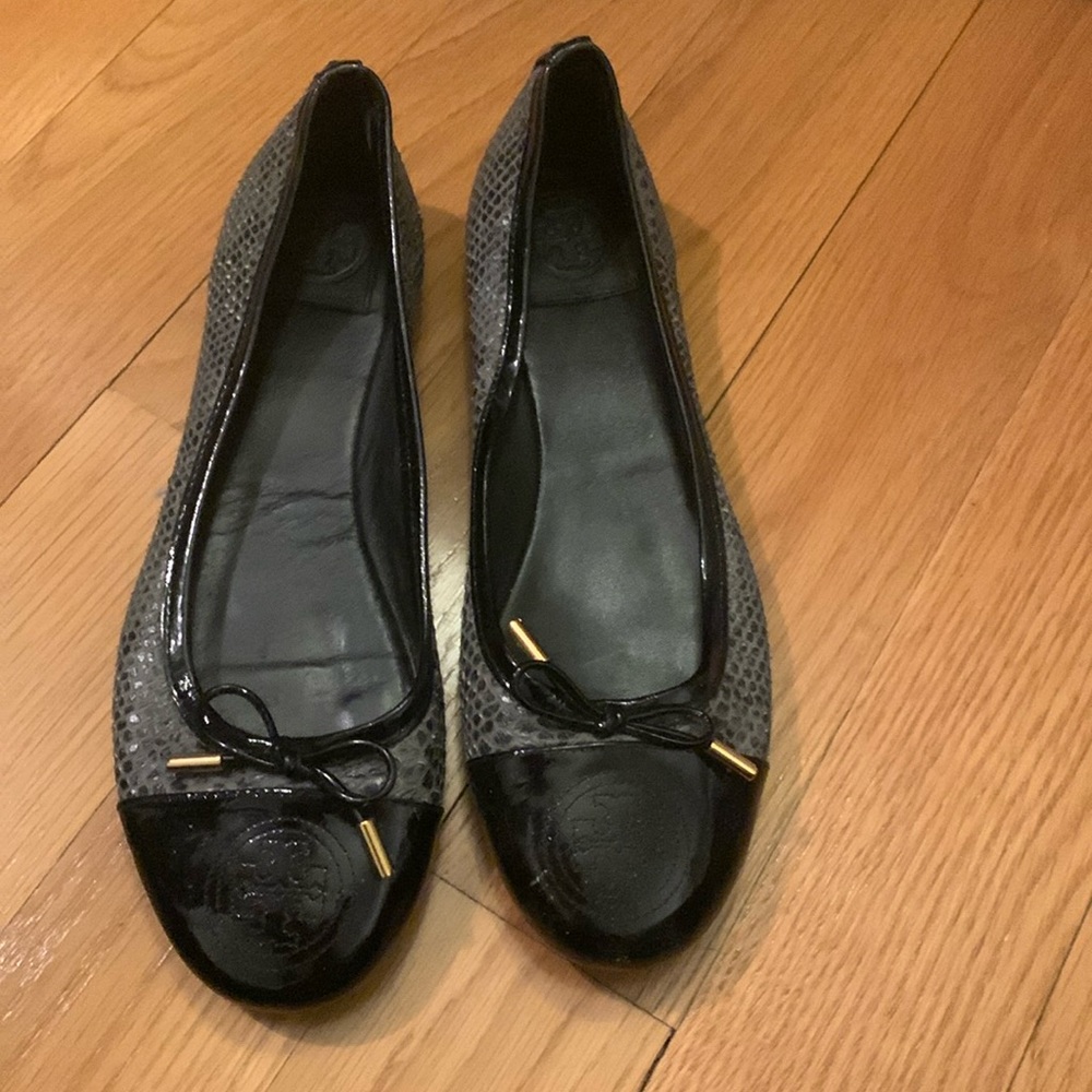Tory Burch flats